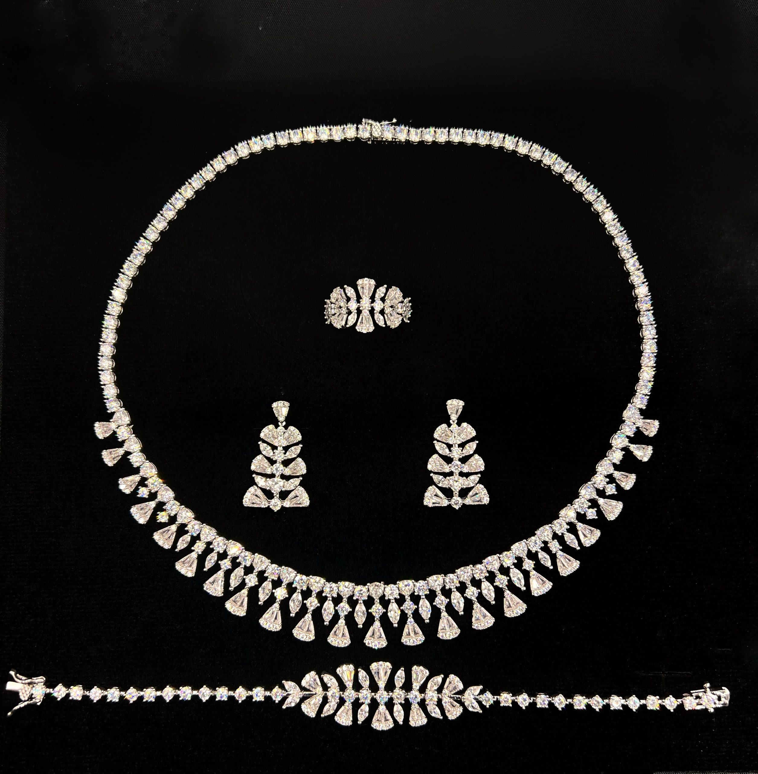 img_6973 Parure zircon – Image 1