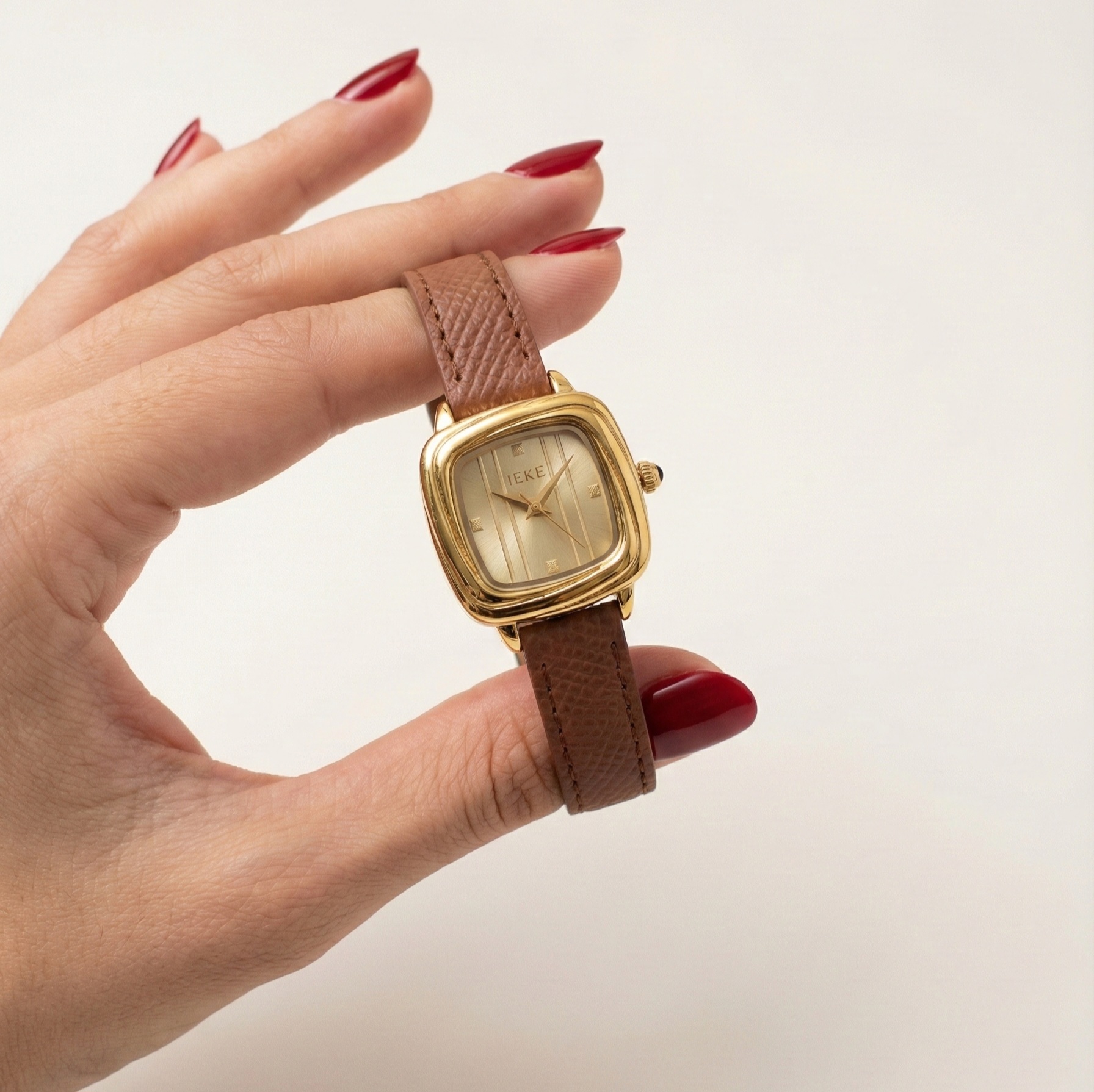 1766763425418 Montre Ieke – Image 1