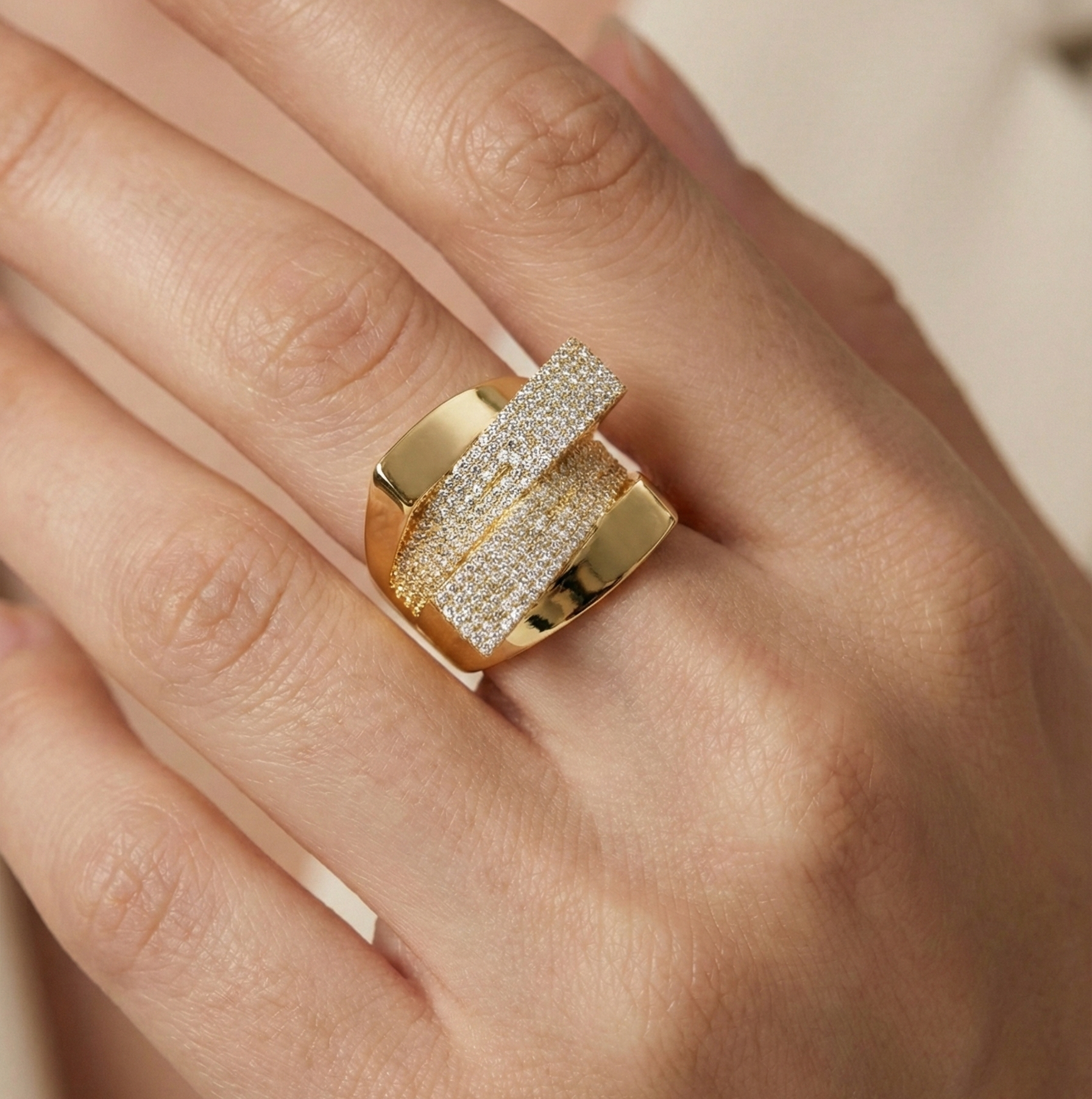 20260121_230209x1 Bague en zircon – Image 1