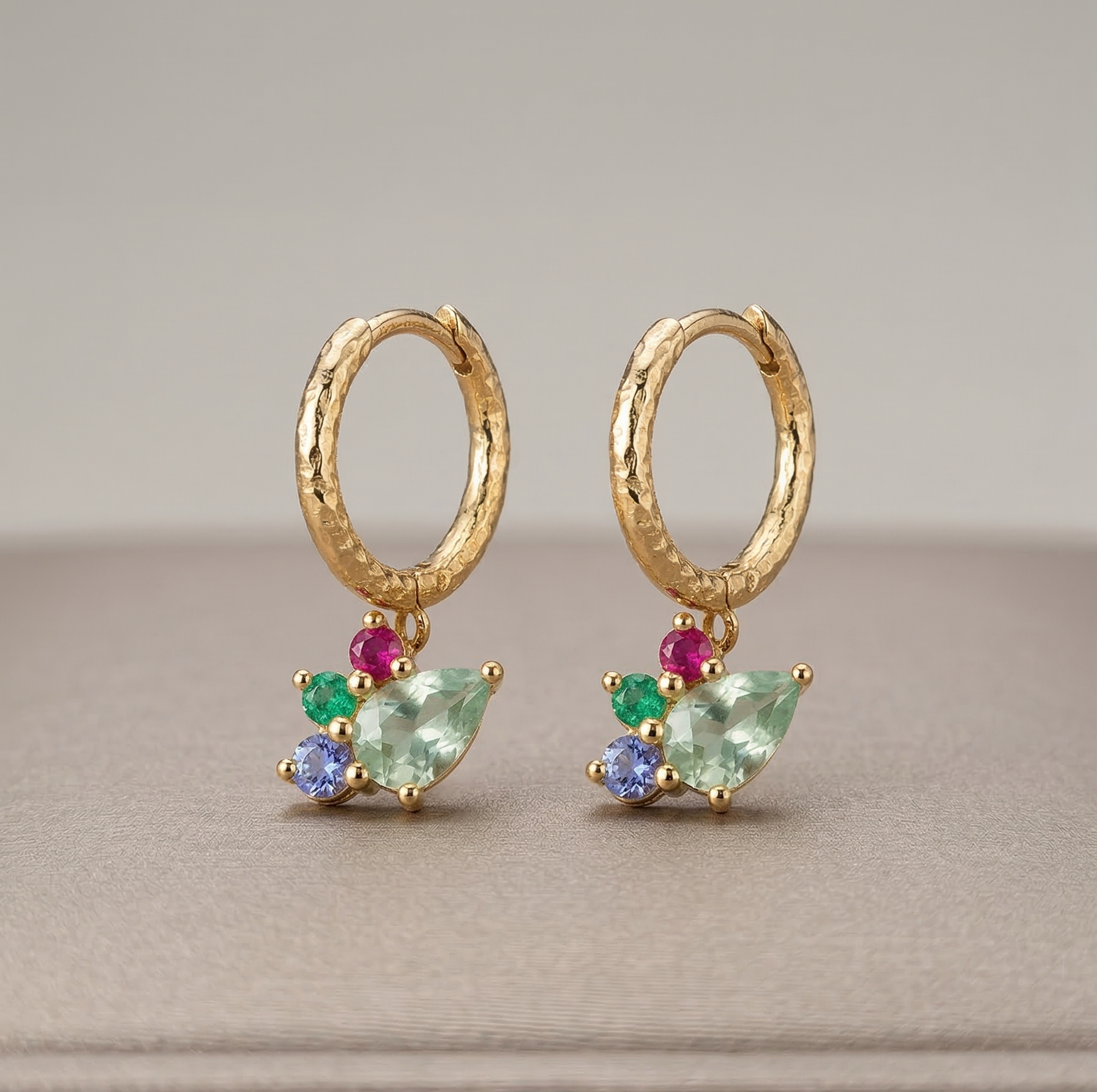 boucle cn 20 Boucles d’oreilles en plaqué or CN – Image 1