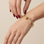 Bracelet clou acier inoxydable doré