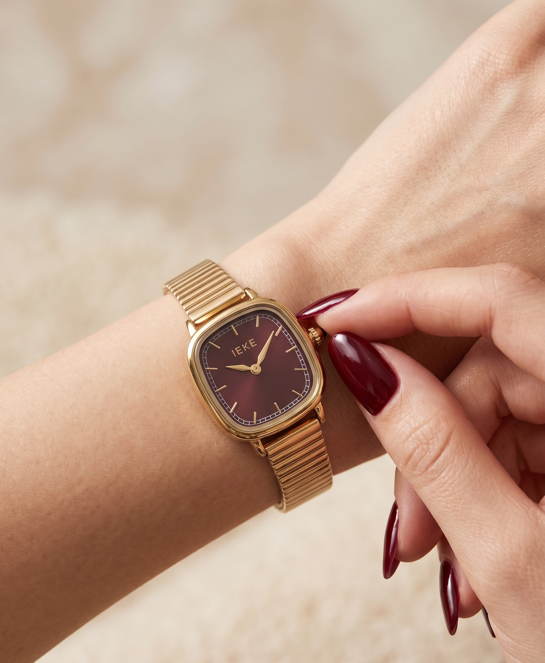 Montre IEKE femme (16) Montre IEKE Femme – Image 1